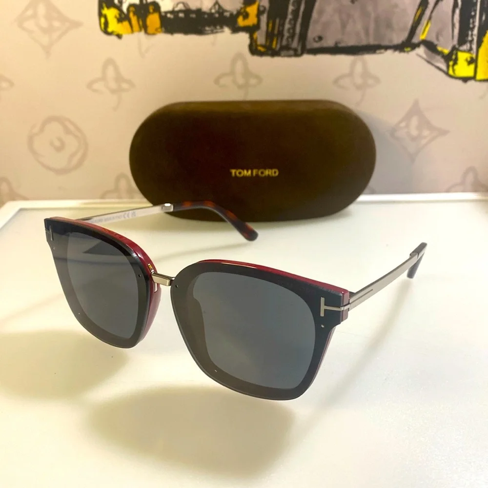 New  Tom Ford Women’s Sunglasses Tf1014 Philippa 02